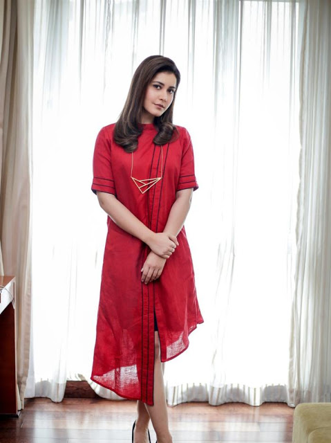 Tollywood Actress Rashi Khanna Latest Photo Shoot 104